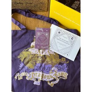 Illumicrate Book Box Goodies